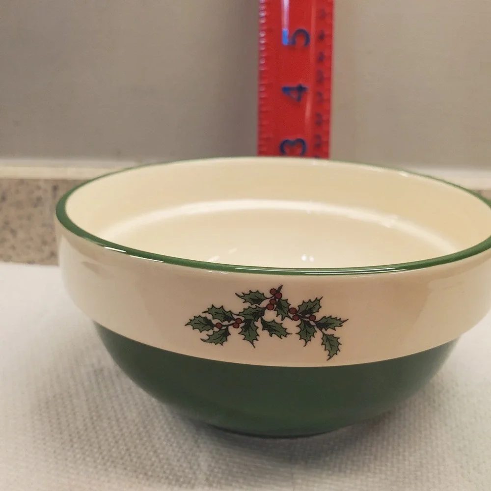 Spode Christmas Tree Mixing Bowls Set of 2 Green Cream Excellent Holiday Decor